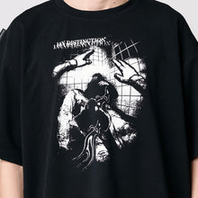 Load image into Gallery viewer, Isolation oversized tee - Black
